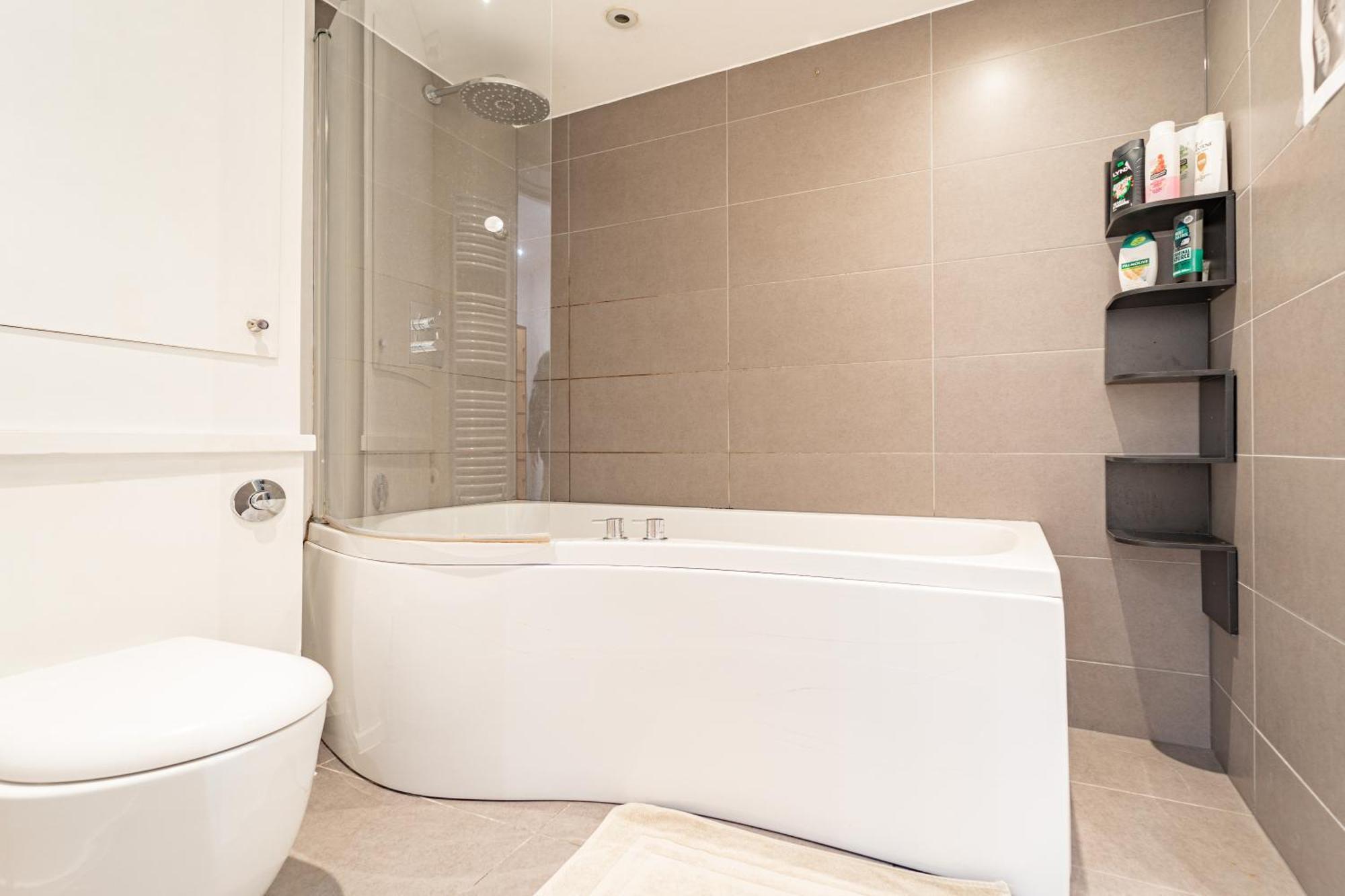 Modern Flat In Prime Location Near Shoreditch & Brick Lane Londra Esterno foto