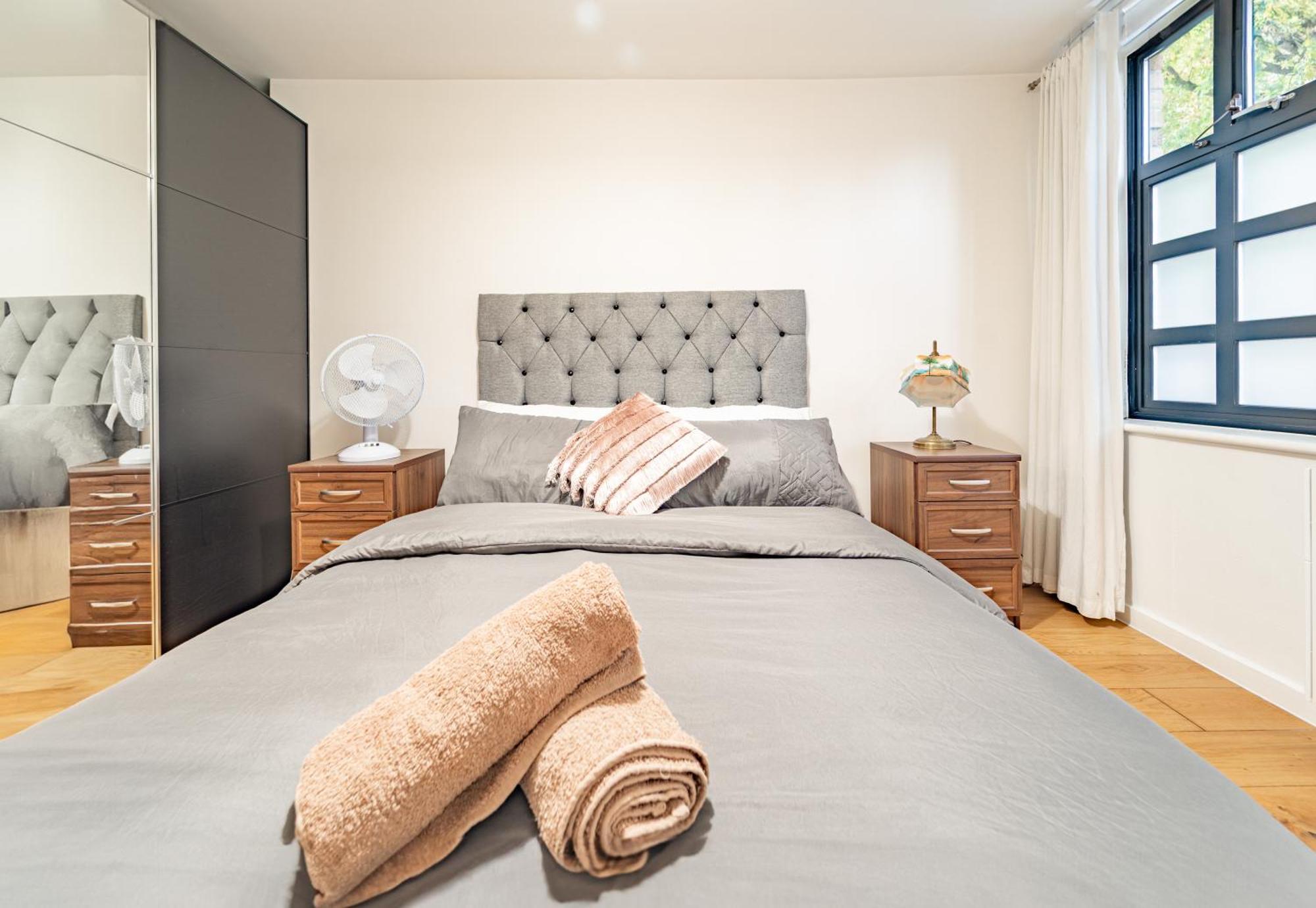 Modern Flat In Prime Location Near Shoreditch & Brick Lane Londra Esterno foto